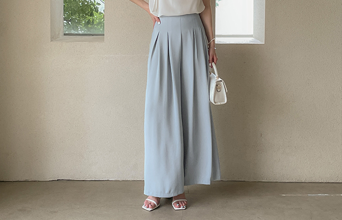 Two Pintuck Soft Wide Long Slacks