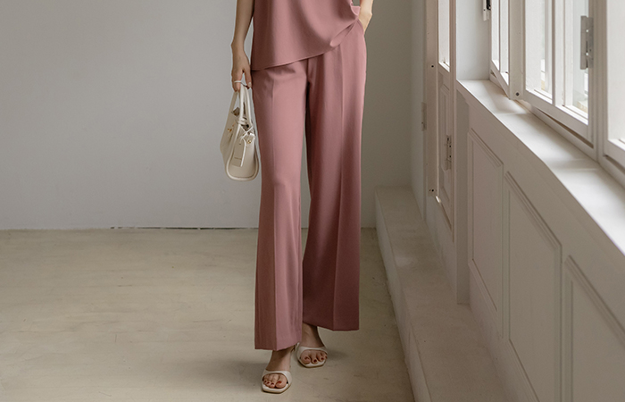 Soft Wide Fit Back Banding Slacks