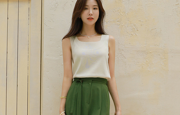 Cool Simple Square Sleeveless shirts Knit