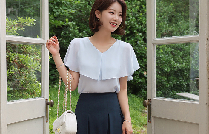 Feminine Cape Blouse Ⅱ