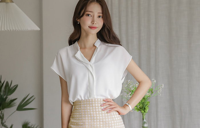 VNeck Single Cap-Sleeves Blouse(summer)