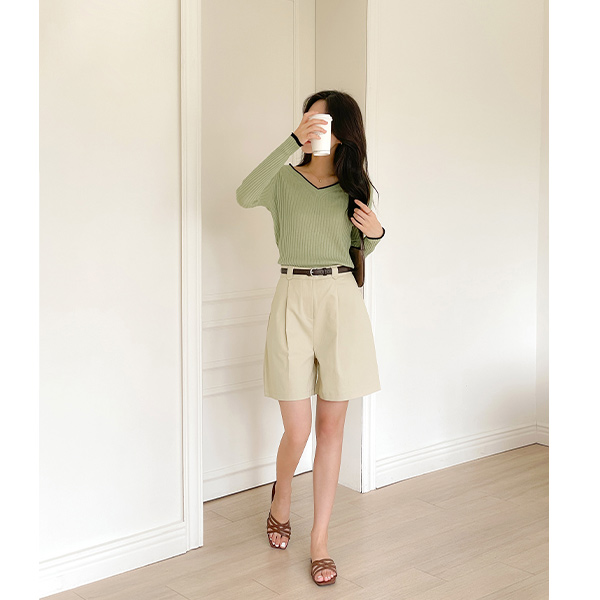 Color Combination VNeck slender Corduroy Knit