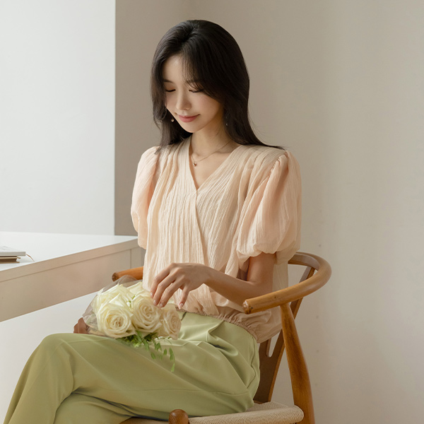 Shirring Wrap Style Hems Banding Tie Blouse