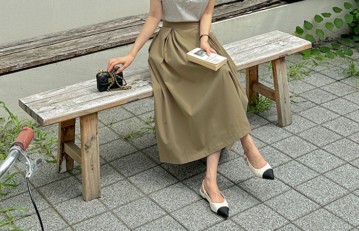 이든 Pintuck Long Skirt