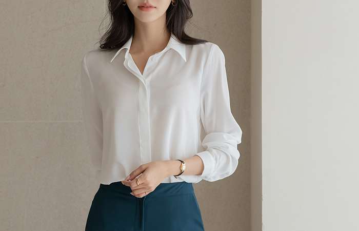 Basic Line 베이직핏 Hidden Blouse