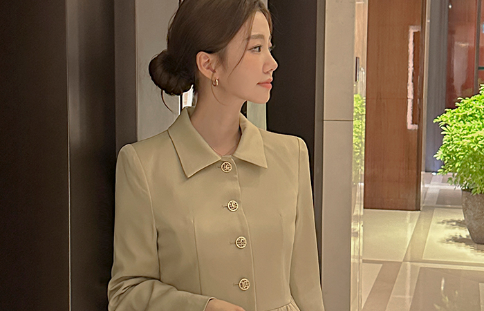 린다 Shirring Double Peplum Set-up Jacket