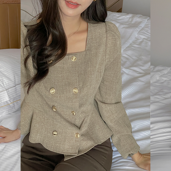 엔느 Gold Button Peplum Blouse