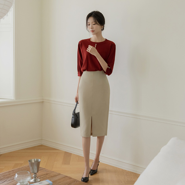 Front Modern Slit H-line Skirt