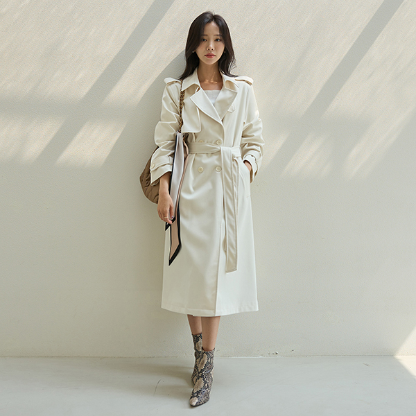 Essential Classic Fit Trench Coat