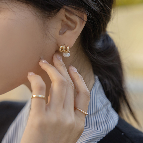 Gold&Silver Rounding Pearl Earring