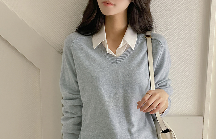 Cashmere VNeck Daily Ragran Knit