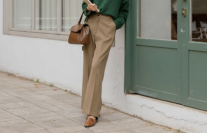 Side Lining Semi- Wide Slacks