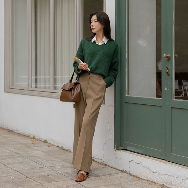 Side Lining Semi- Wide Slacks