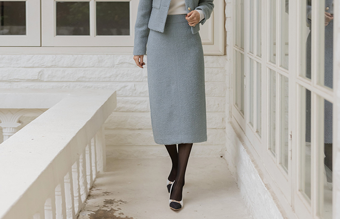 러빈 Wool Tweed Set-up H-line Skirt