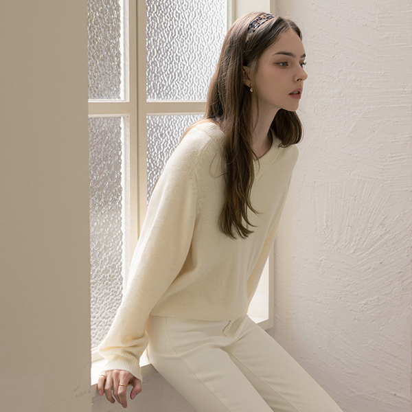 Pastel Color slender VNeck Wool Knit