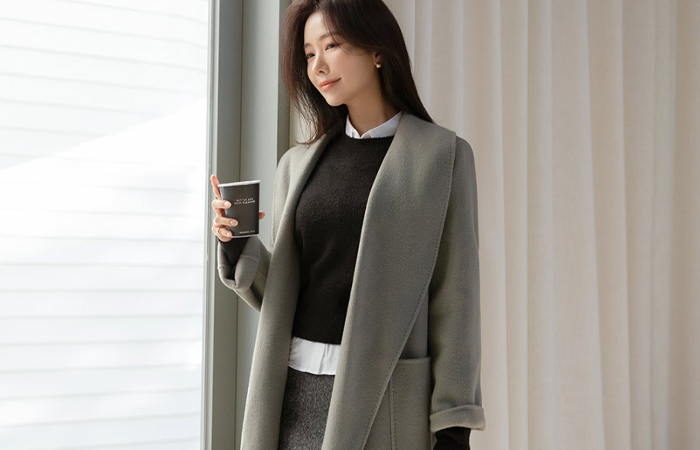 Feminine Style Shawl Collar Hand-Made Wool Coat