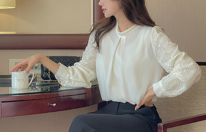 Lace Sleeves Color Combination Feminine Blouse