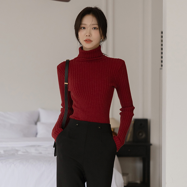 ODE 스탠다드핏 Corduroy Turtleneck Knit
