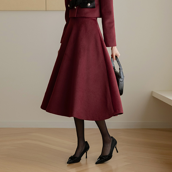 Rya Wool A-line Flared Set-up Skirt