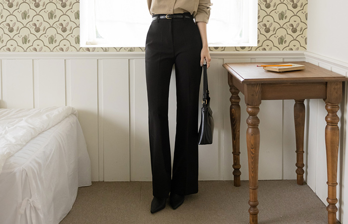Basic CHIC Boot-Cut Fleece Slacks