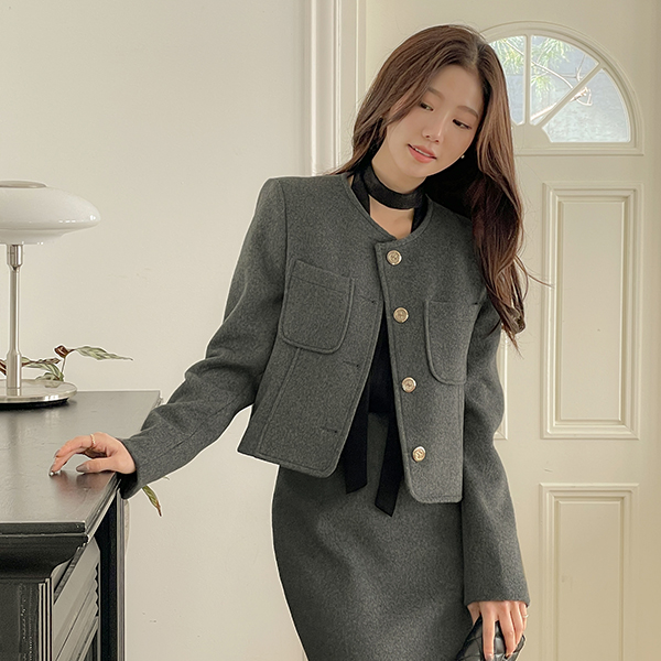 Formal Gold Raund neck Wool Set-up Jacket