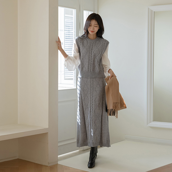 Shirt Color Combination Two-piece Knit Set-up