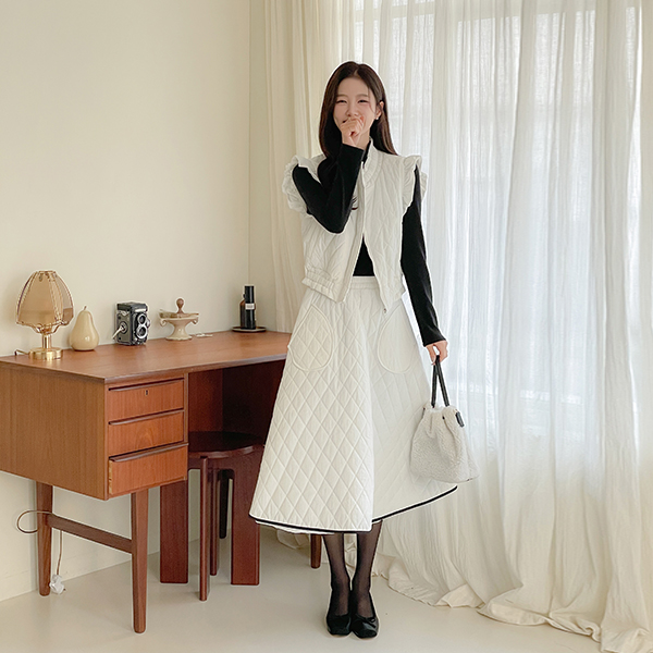 Frill Padding Vest Skirt Set-up