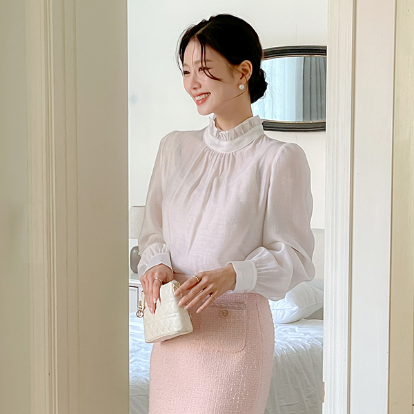 Daisy Skily Frill Neck Blouse