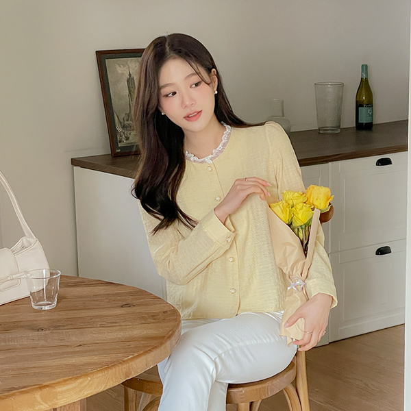 Flower Pearl Lace Color Combination Blouse