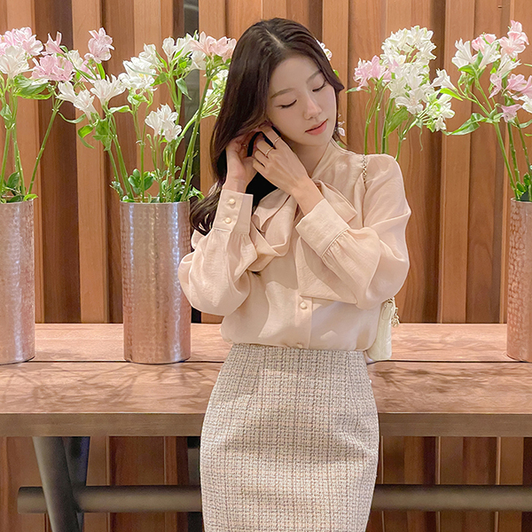 Skily Dressy Tie Neck Blouse