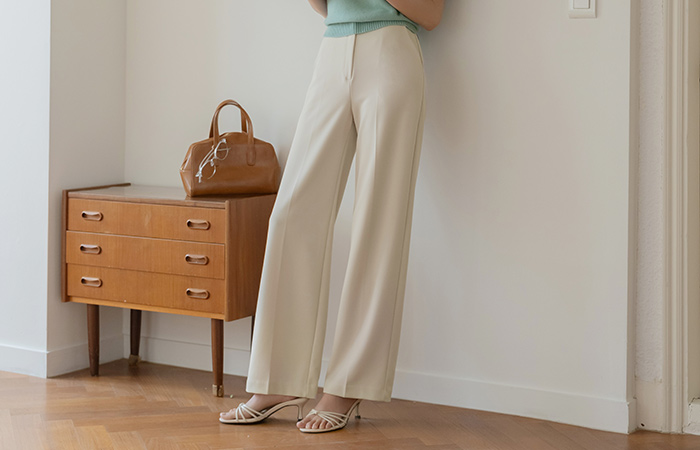 light Mochi Slim Fit Slacks