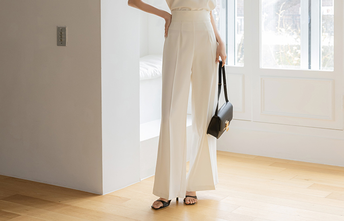 High-Waist wide fit Set-up Slacks