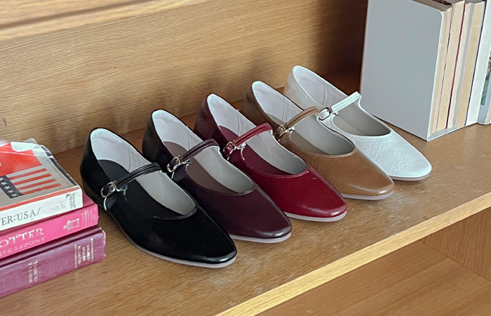 Pure Color Glossy Rounding Flat shoes