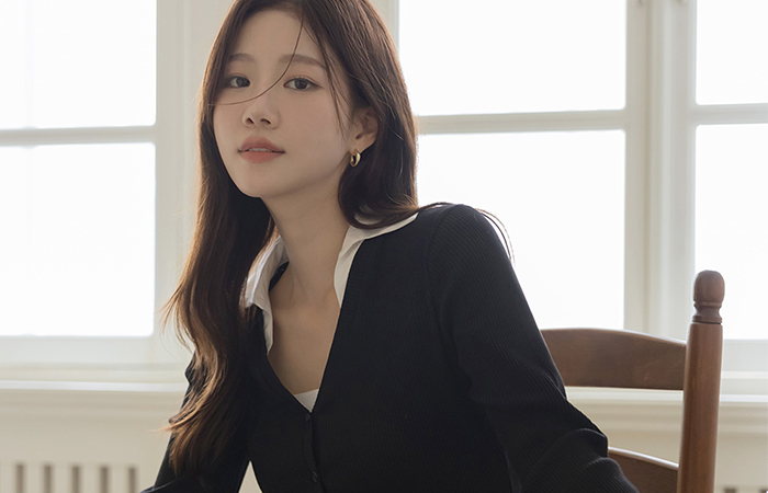 Shirt Color Combination Three-Quarter Sleeves Cardigan