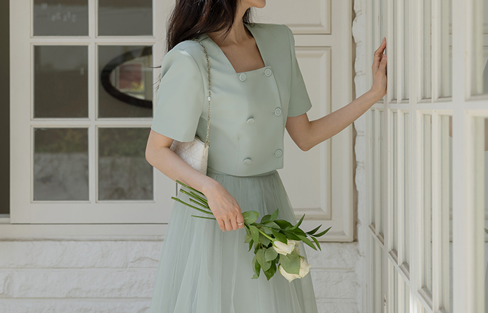 로멀 Square Neck Crop Set-up Jacket