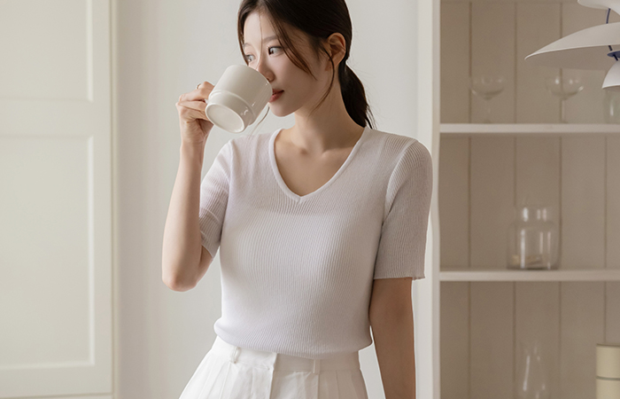 plain Span Corduroy V-neck Knit