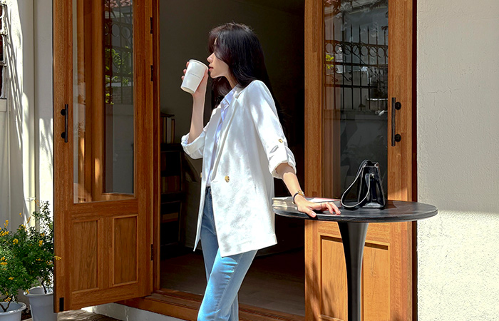 Cool quality Roll-up Button Sleeves Jacket