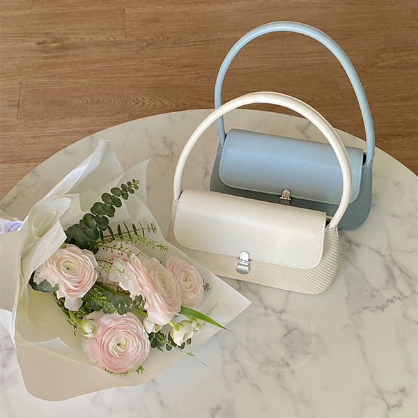 Summer Harp Soft Shoulder Bag