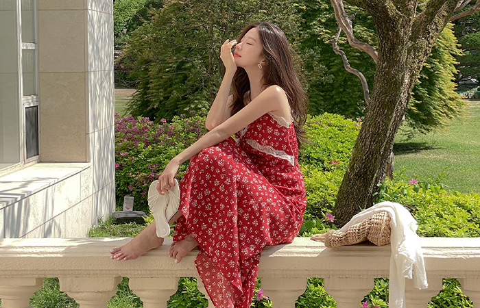 Feminine Floral Lace Back Banding Sleeveless shirts Long Dress
