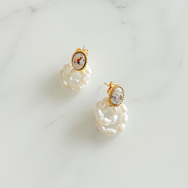 Elegance Pearl Brooch Earring