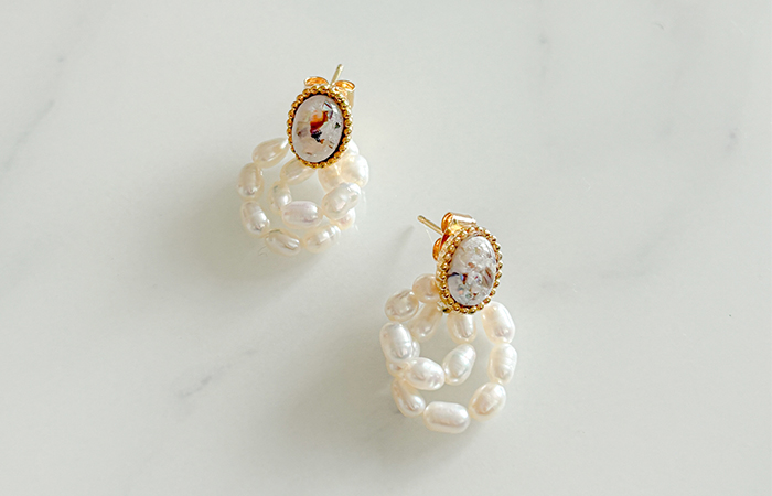 Elegance Pearl Brooch Earring