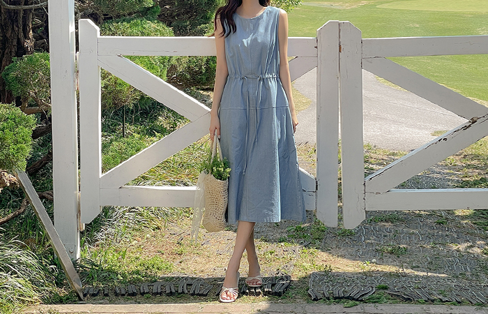 Berry Mood String Sleeveless shirts Denim Dress