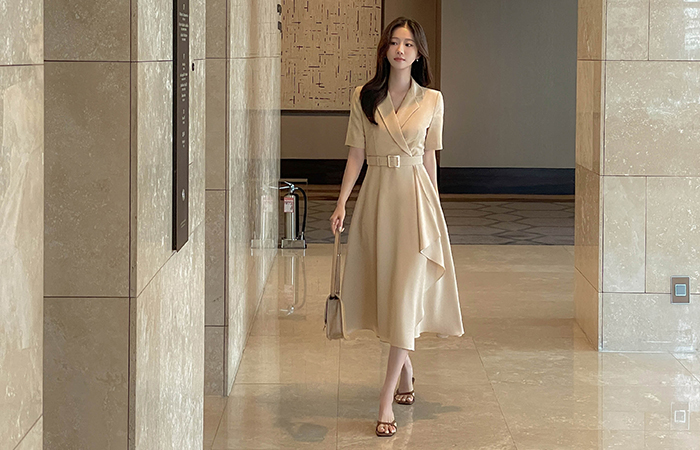 Ruffle Wrap Style A-line Short-sleeve Dress(+Belt)