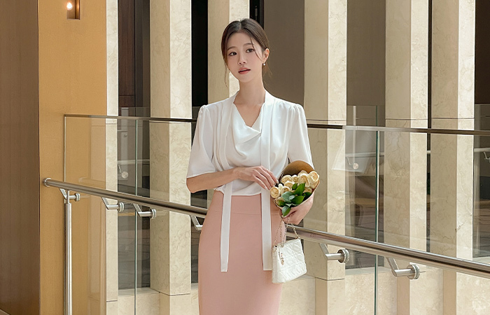 Satin Glossy Cowl Neck Tie Short-sleeve Blouse