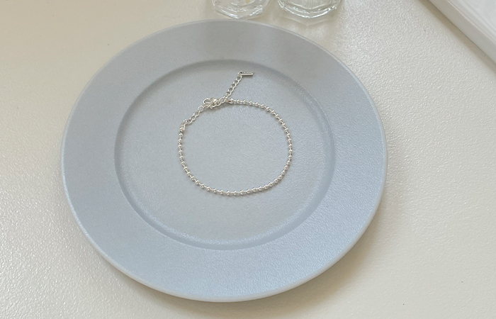 Simple Daily Silver-Ball Chain bracelet