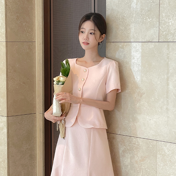 Merry Peplum Tweed Set-up Jacket