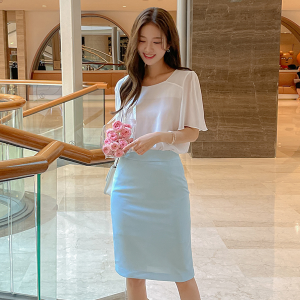 Swan Simple H-line Set-up Summer Skirt