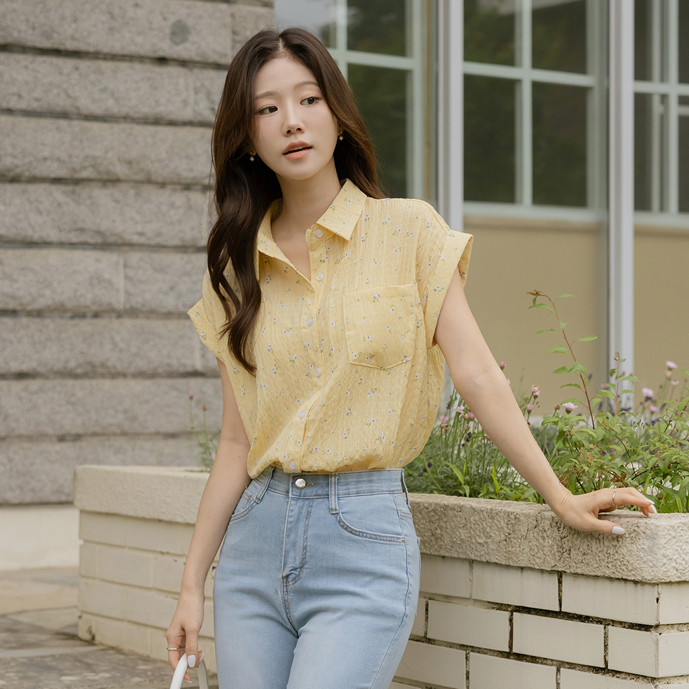 Colorful Floral Patterns Roll-up Cap-Sleeves Shirt