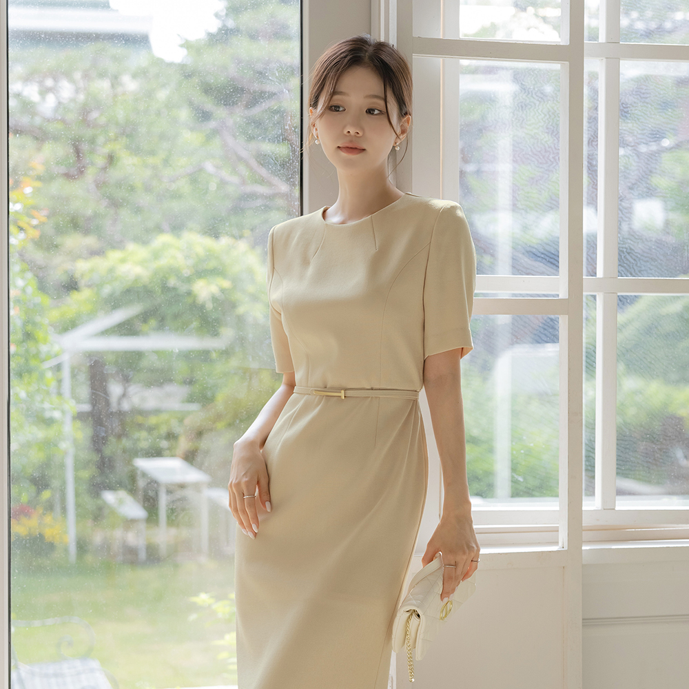 Reina Raund neck H-line Dress(+Belt)