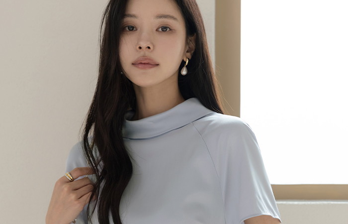 Back-Button Polo Glossy Blouse